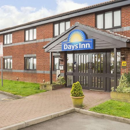 Days Inn Hotel Sheffield South Harthill  Екстериор снимка