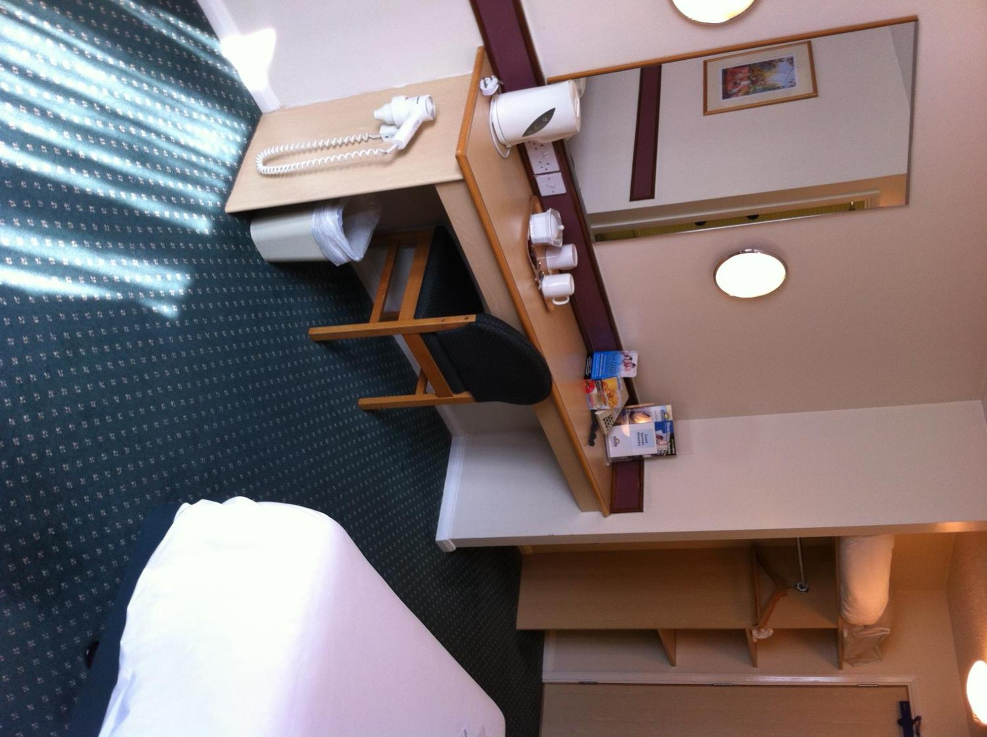 Days Inn Hotel Sheffield South Harthill  Екстериор снимка