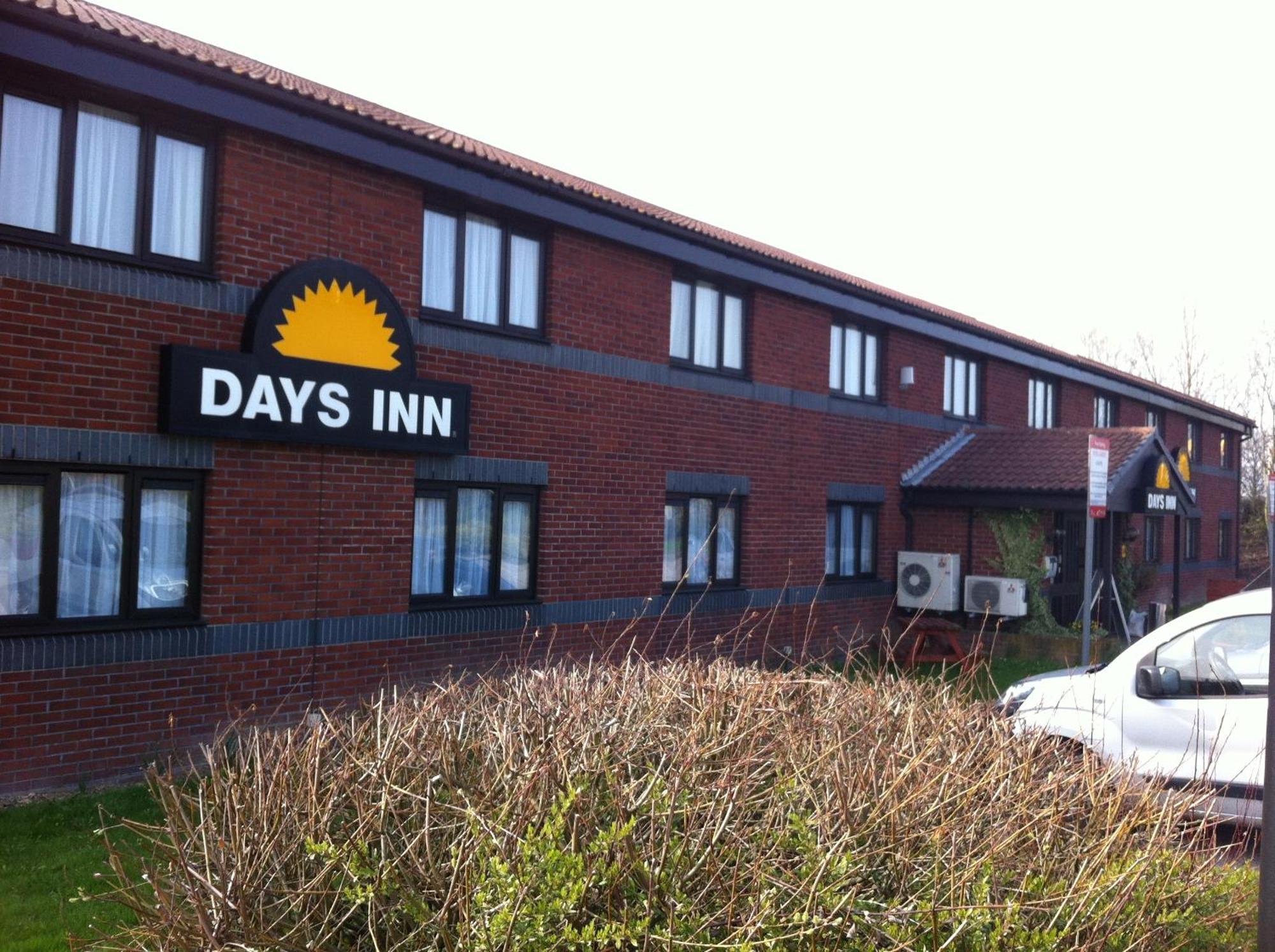 Days Inn Hotel Sheffield South Harthill  Екстериор снимка